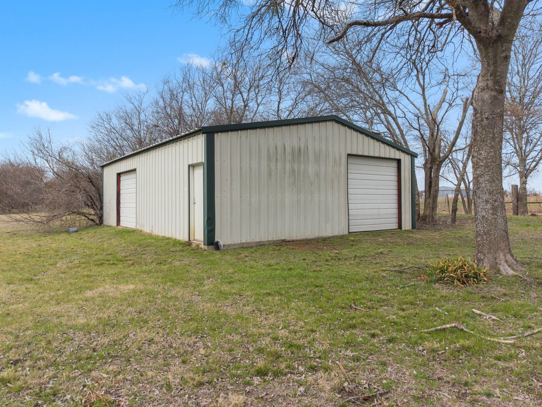 5.75 acres in Hill County gallery image 4