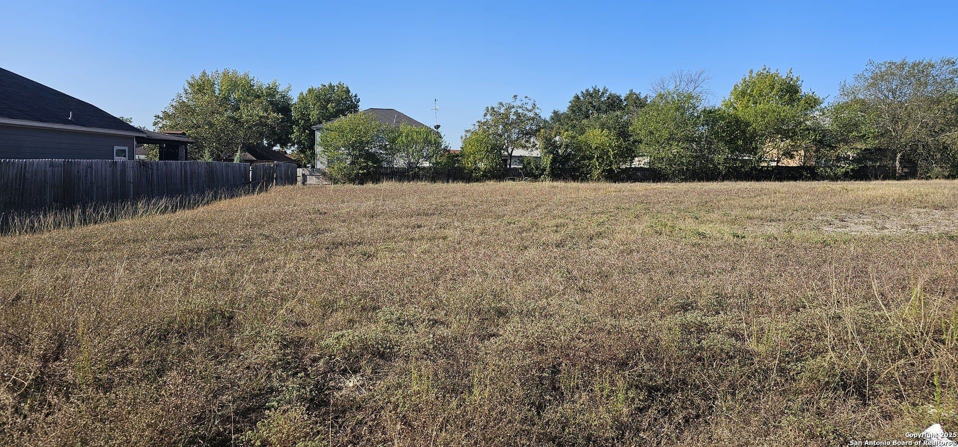 0.18 acres in Bexar County gallery image 3