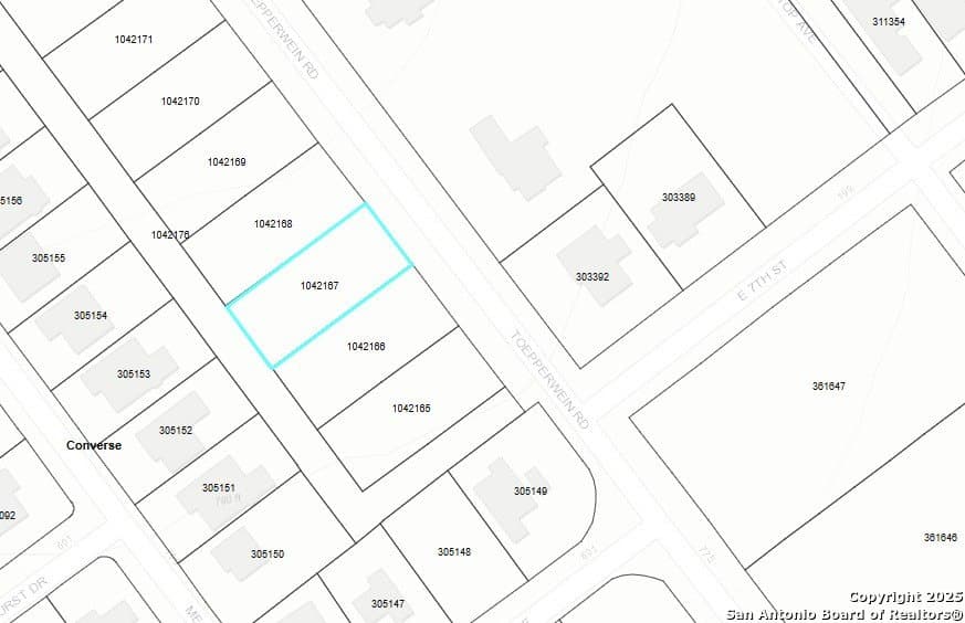 0.18 acres in Bexar County gallery image 4