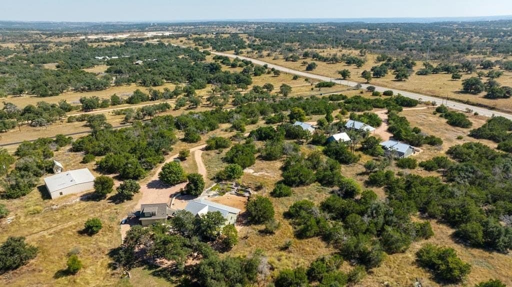 28.26 acres in Gillespie County - photo 33
