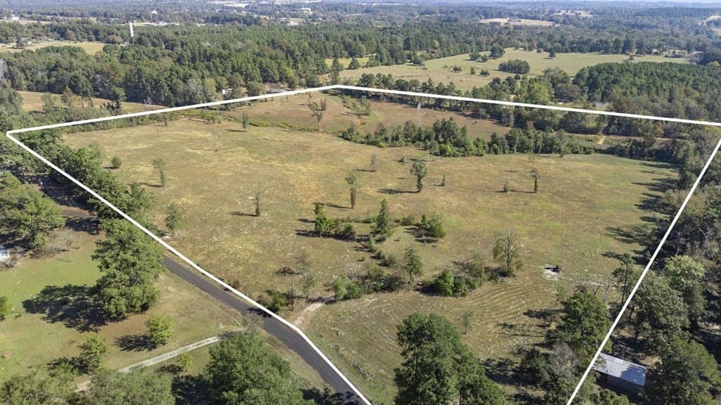 27.55 acres in Texas County gallery image 4