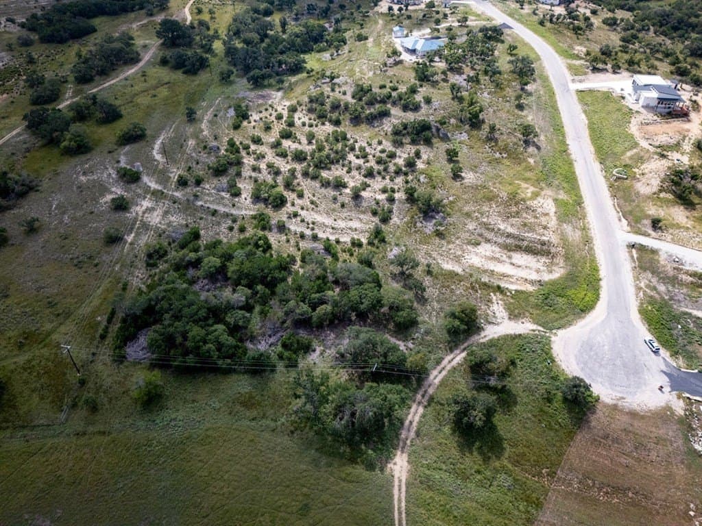 5 acres in Blanco County - photo 6