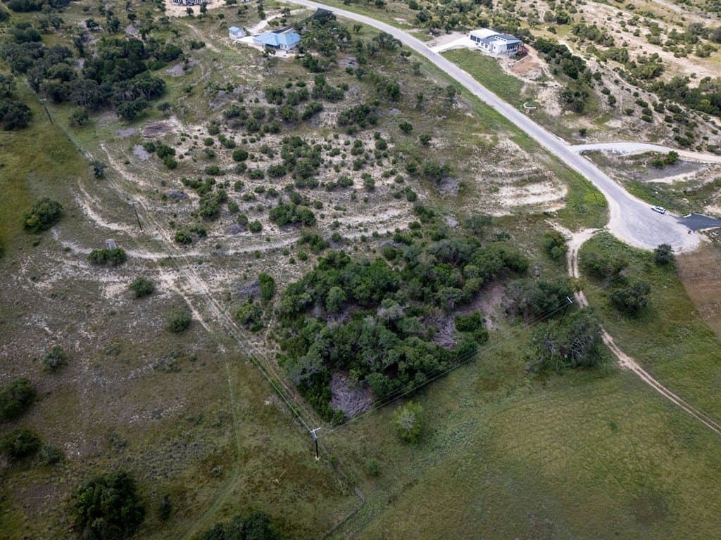 5 acres in Blanco County - photo 7