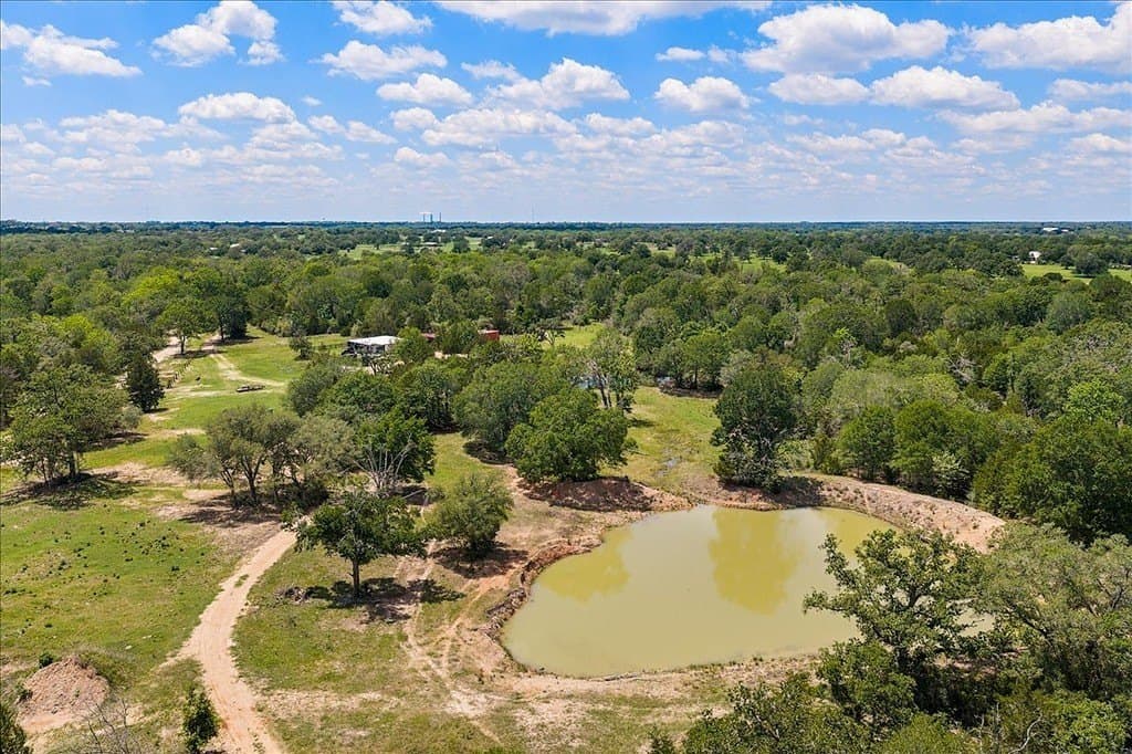 100.82 acres in Fayette County gallery image 2