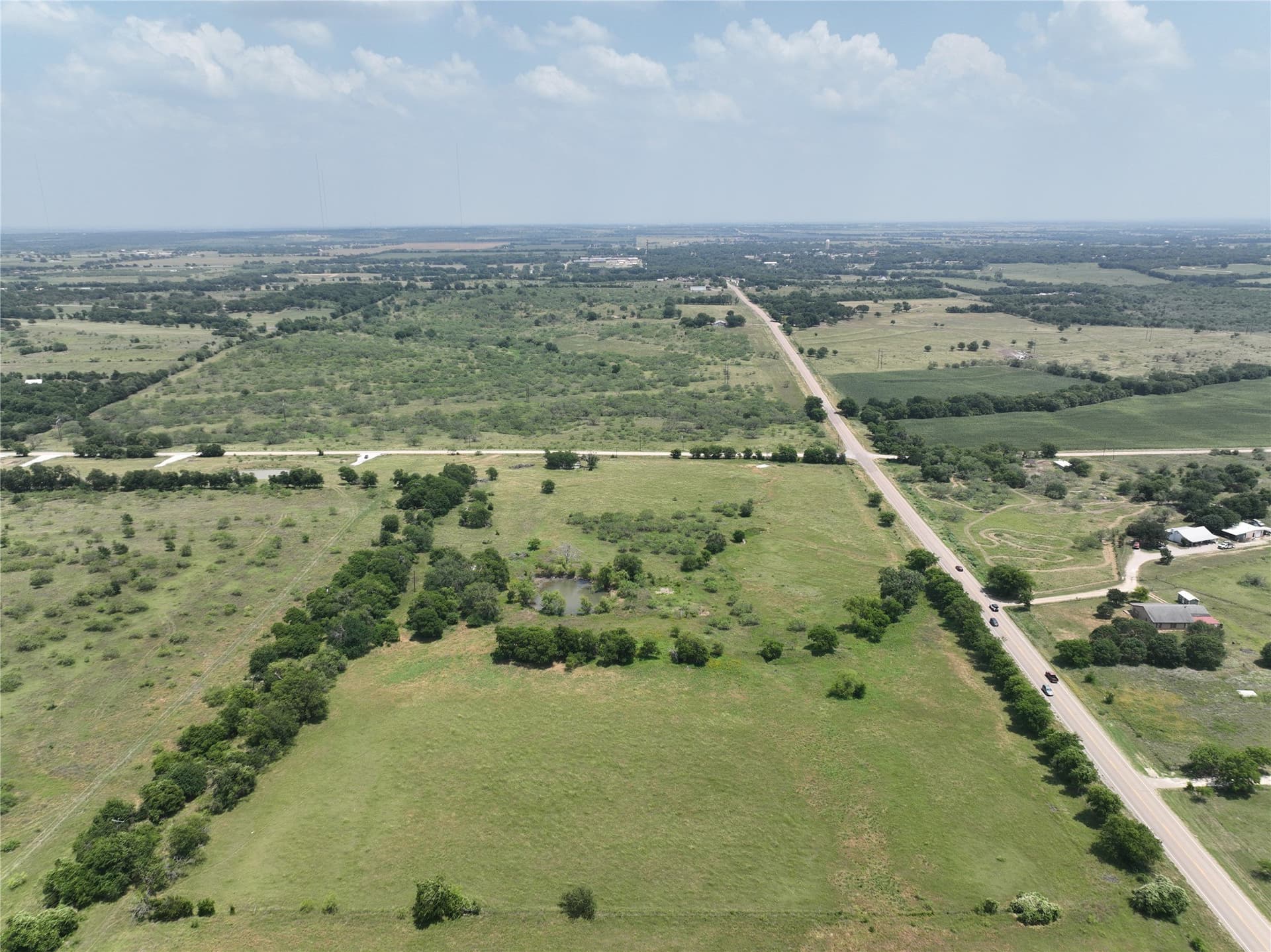 2.21 acres in McLennan County - photo 5