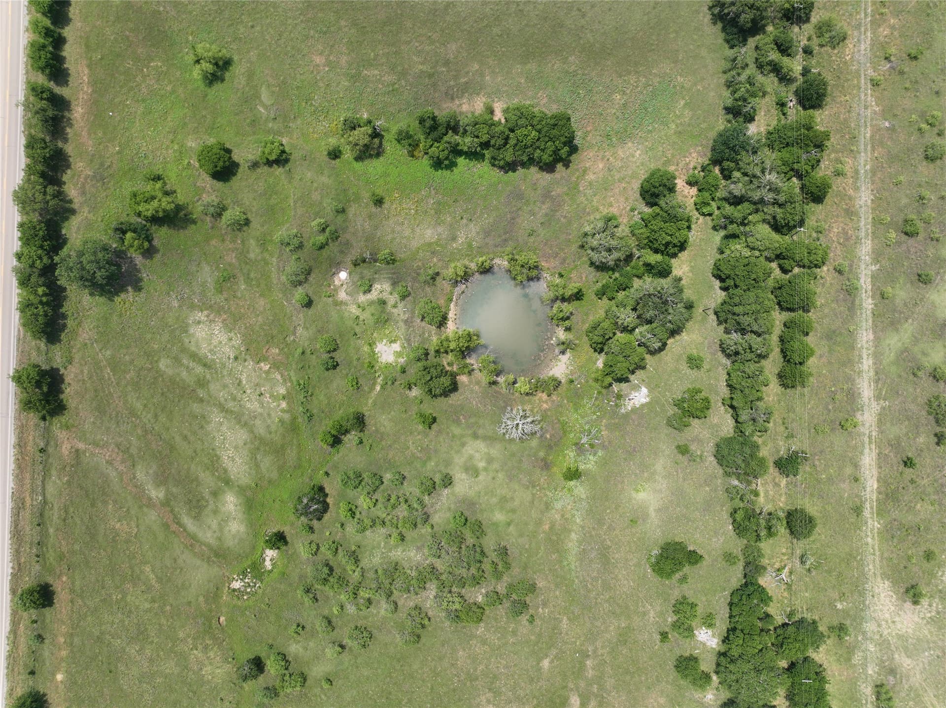 2.21 acres in McLennan County - photo 8