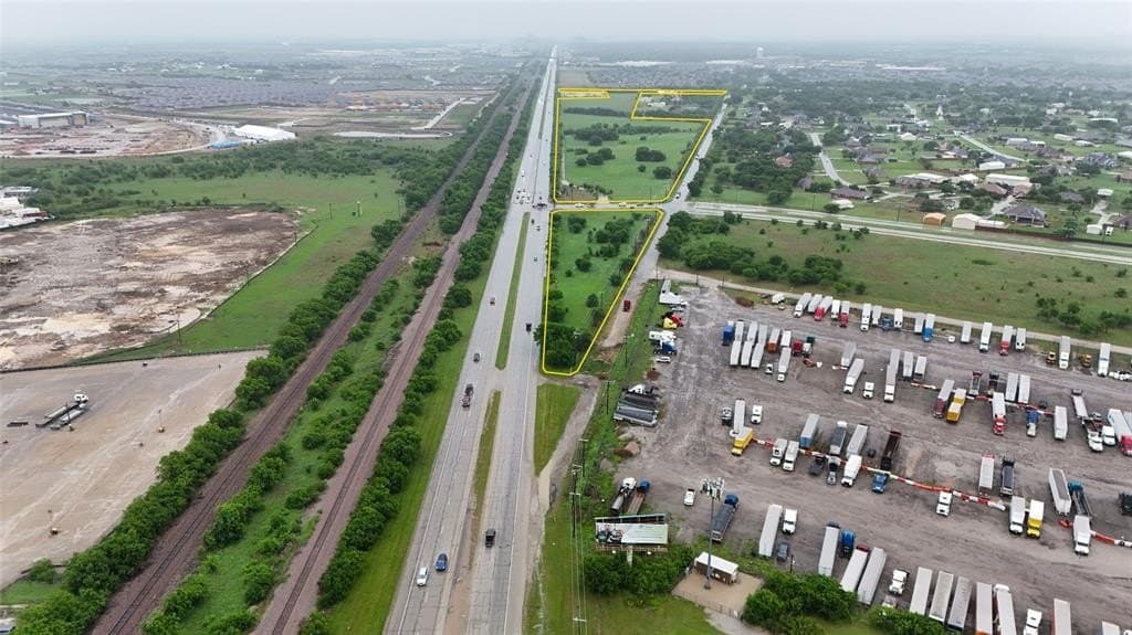 34.63 acres in Tarrant County featured view