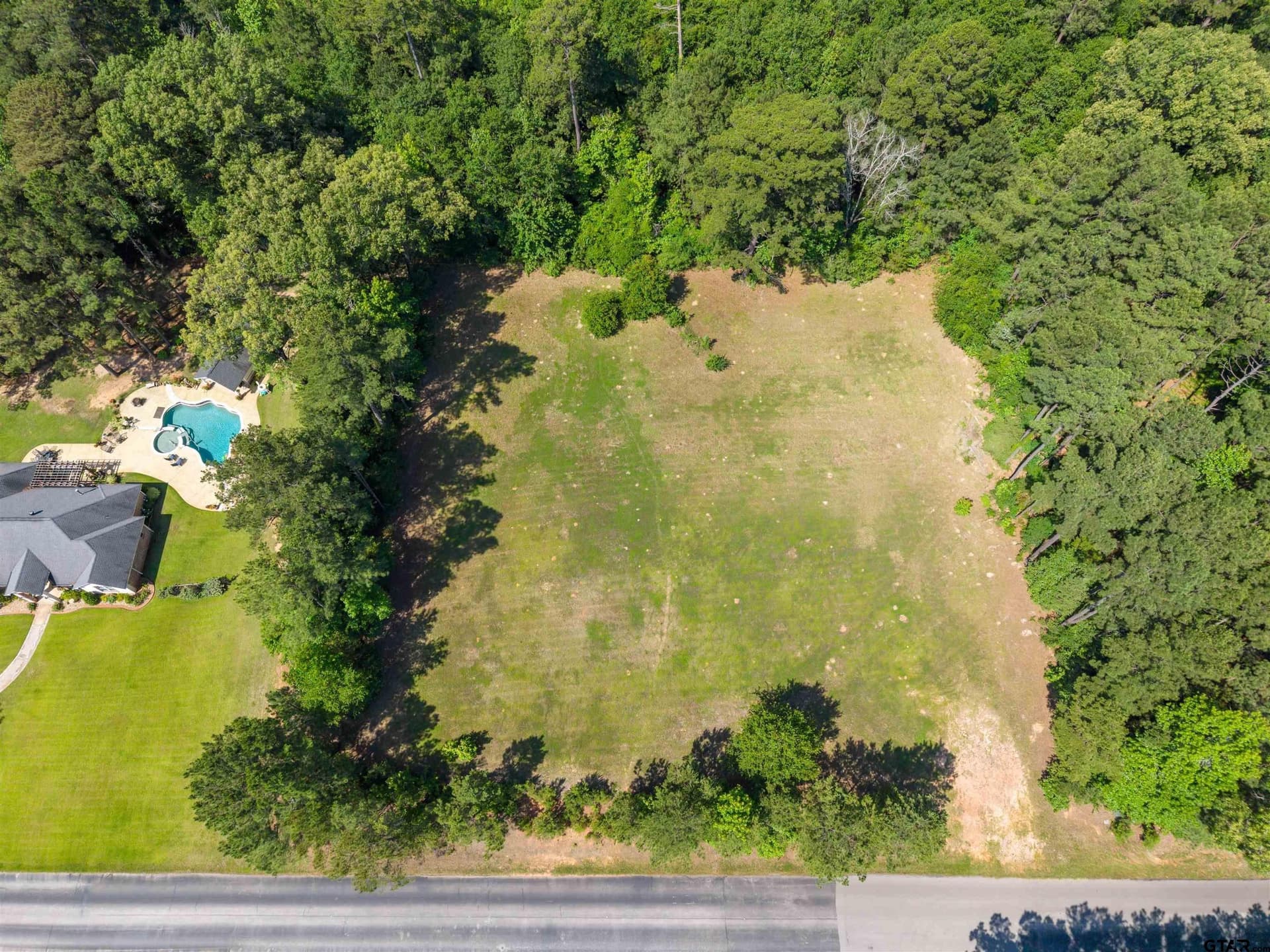 1.19 acres in Smith County