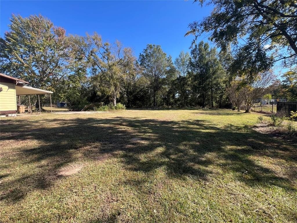 1.5 acres in Red River (TX) County gallery image 2