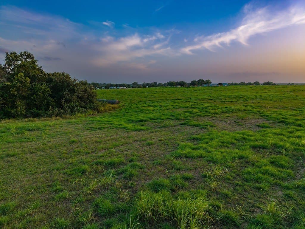 10.5 acres in Fayette County featured view