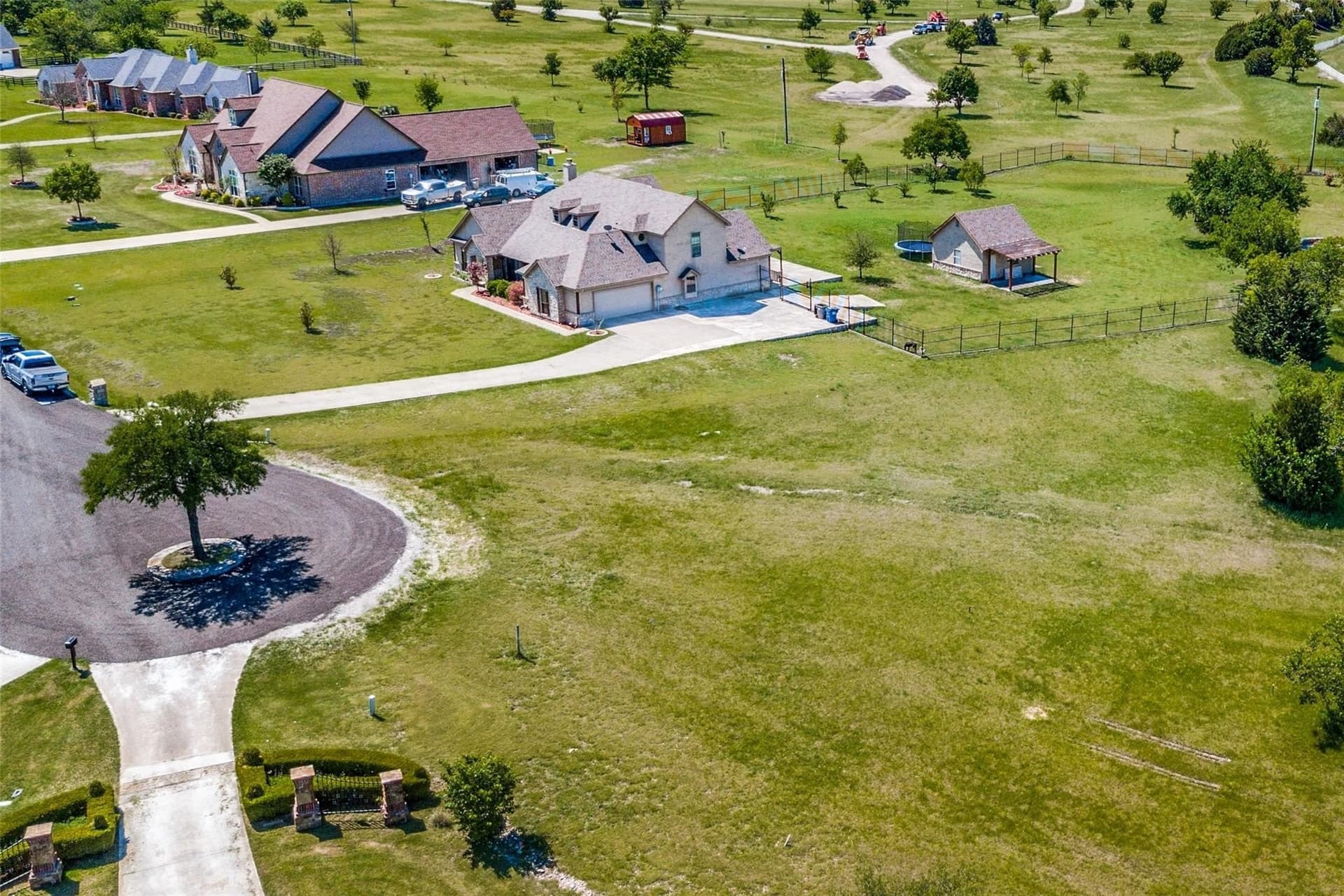 1.51 acres in Collin County gallery image 3