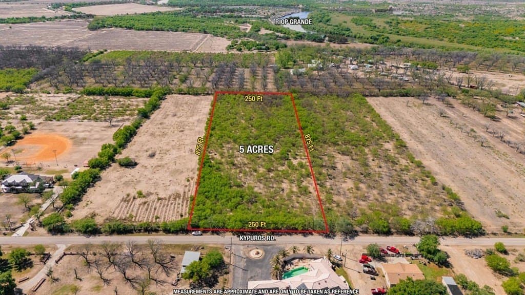 5.01 acres in Maverick County gallery image 4