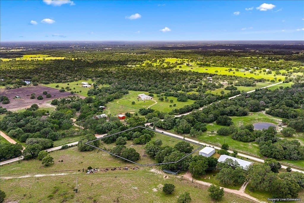 2 acres in Fayette County gallery image 4