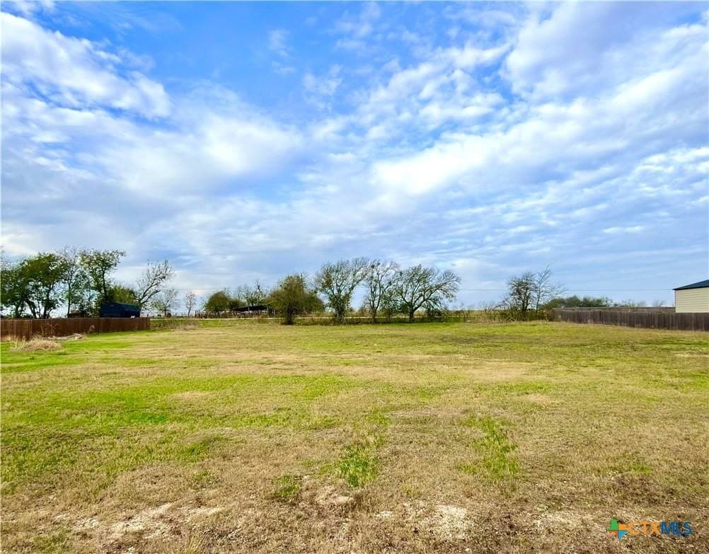 1.01 acres in Bell County - photo 4