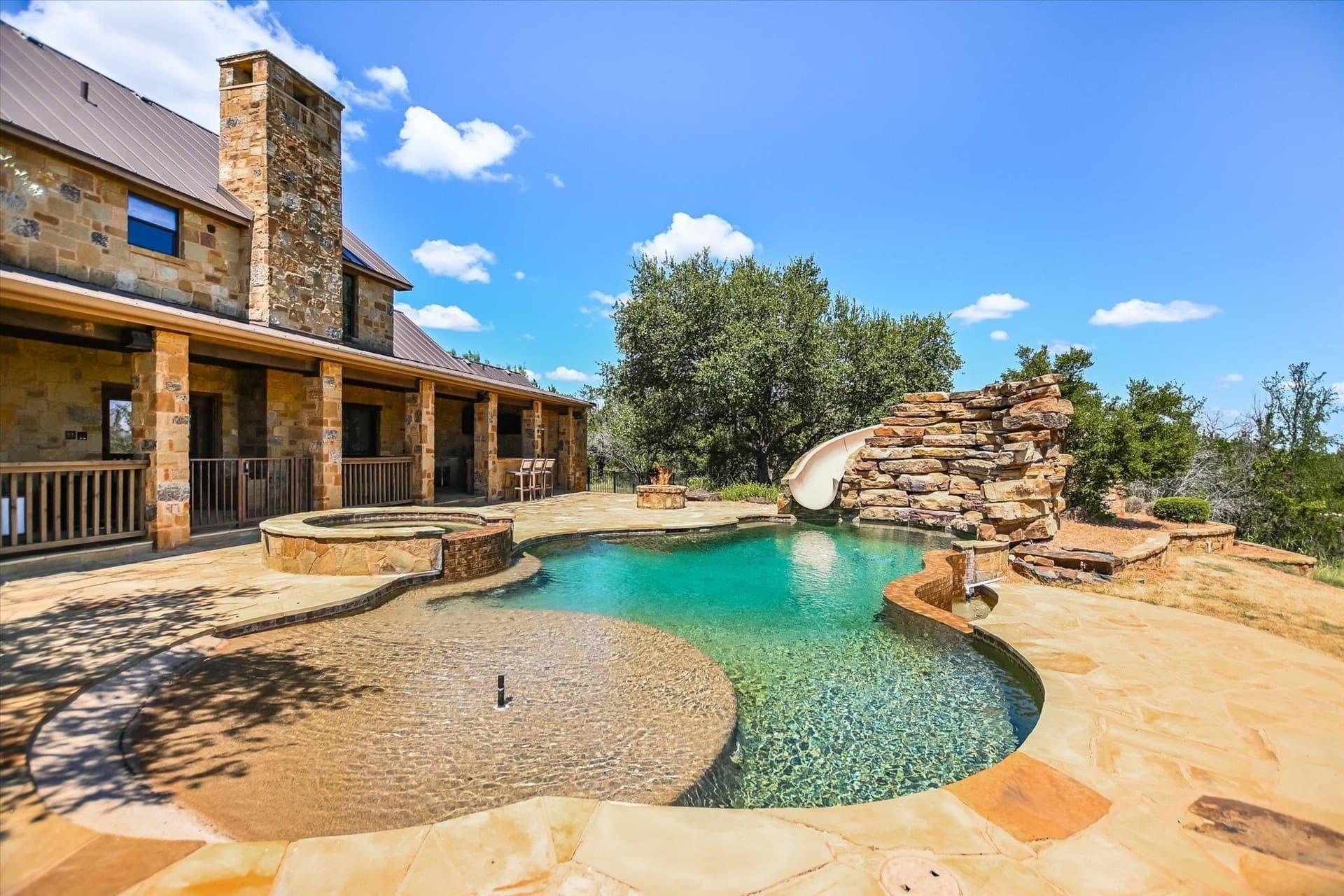 10.96 acres in Llano County gallery image 2