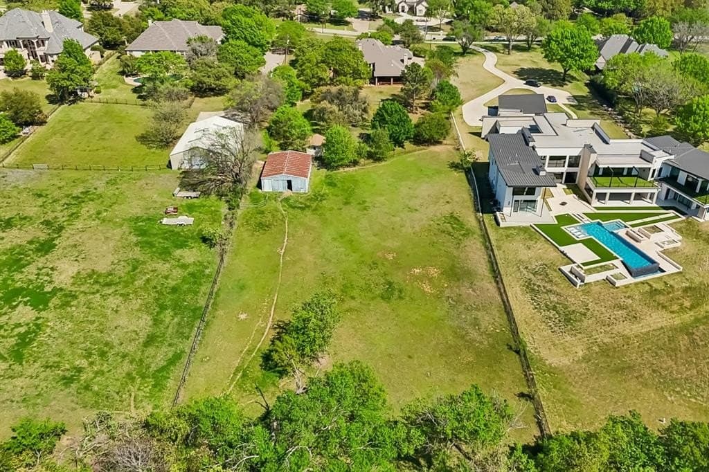 2.3 acres in Tarrant County featured view