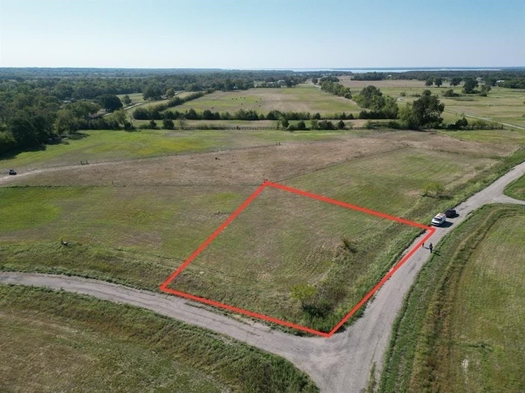 0.58 acres in Hunt County gallery image 2