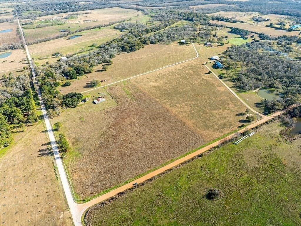 16 acres in AUSTIN County - photo 2