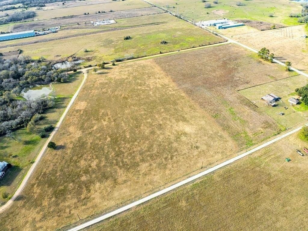 16 acres in AUSTIN County - photo 5
