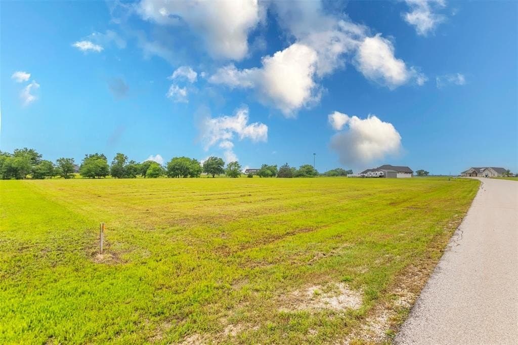 2.07 acres in Johnson County