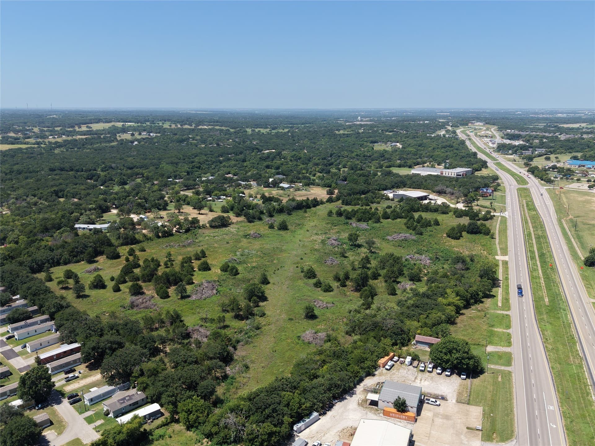 4.28 acres in Johnson County - photo 3
