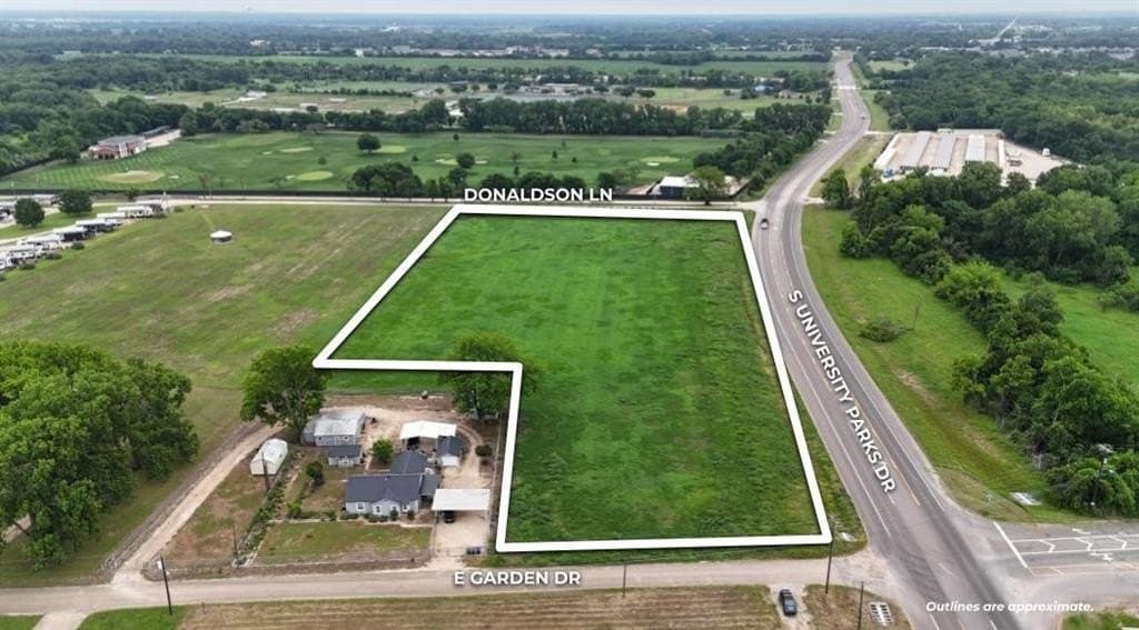 5.5 acres in McLennan County gallery image 3