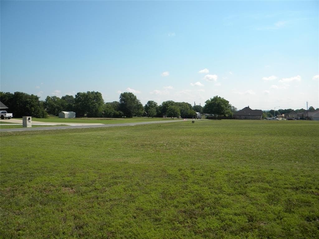 2.21 acres in Erath County gallery image 3