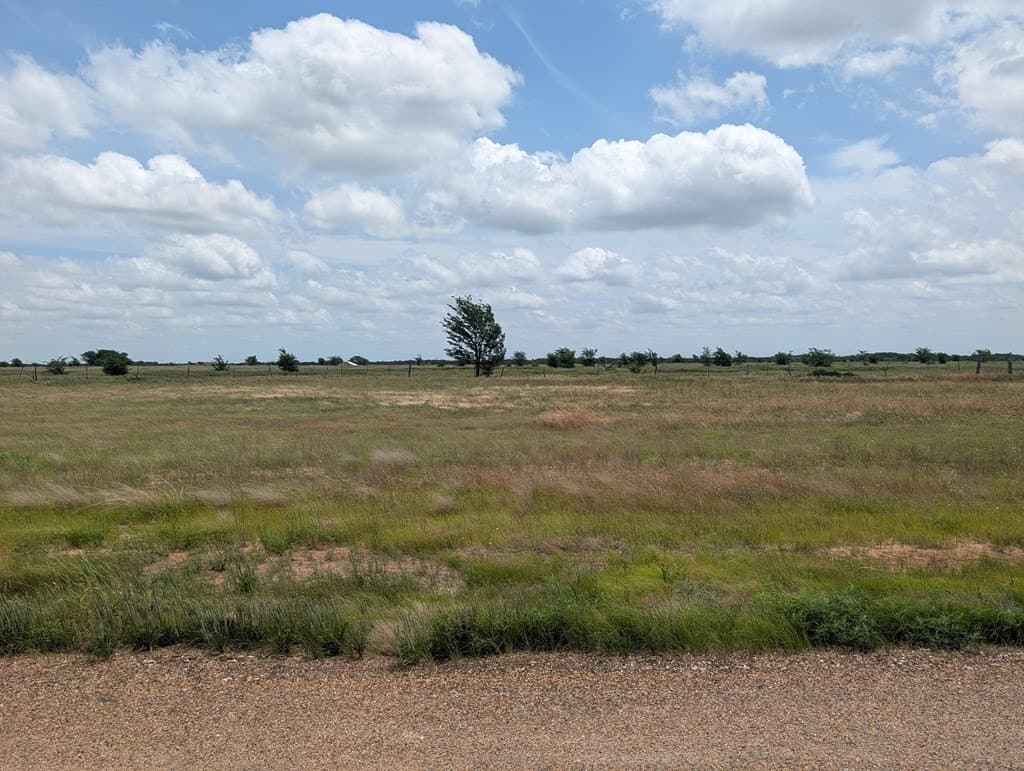 0.17 acres in Van Zandt County - photo 5