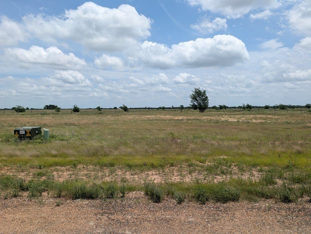 0.17 acres in Van Zandt County - photo 6