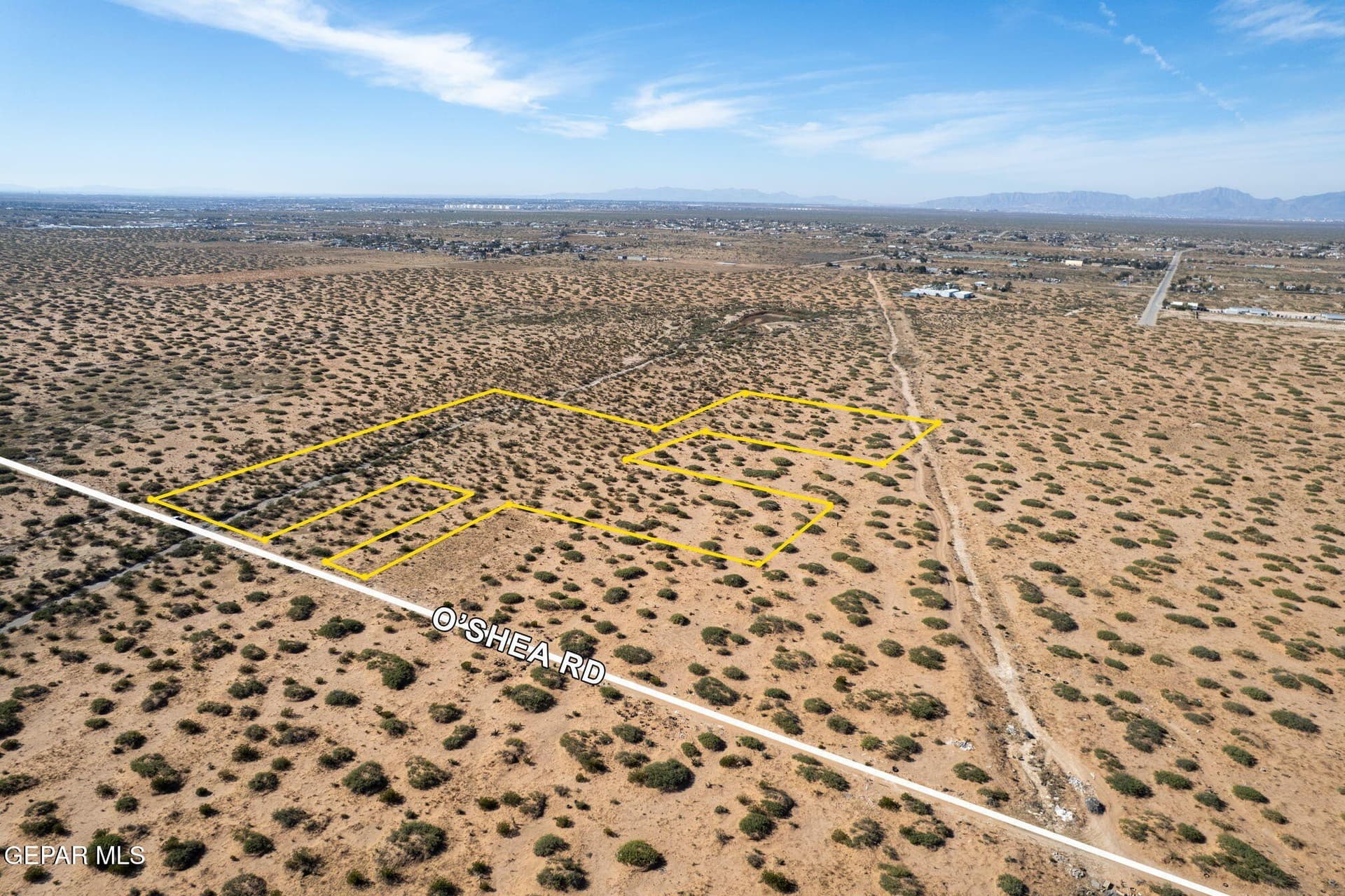 7.4 acres in El Paso County
