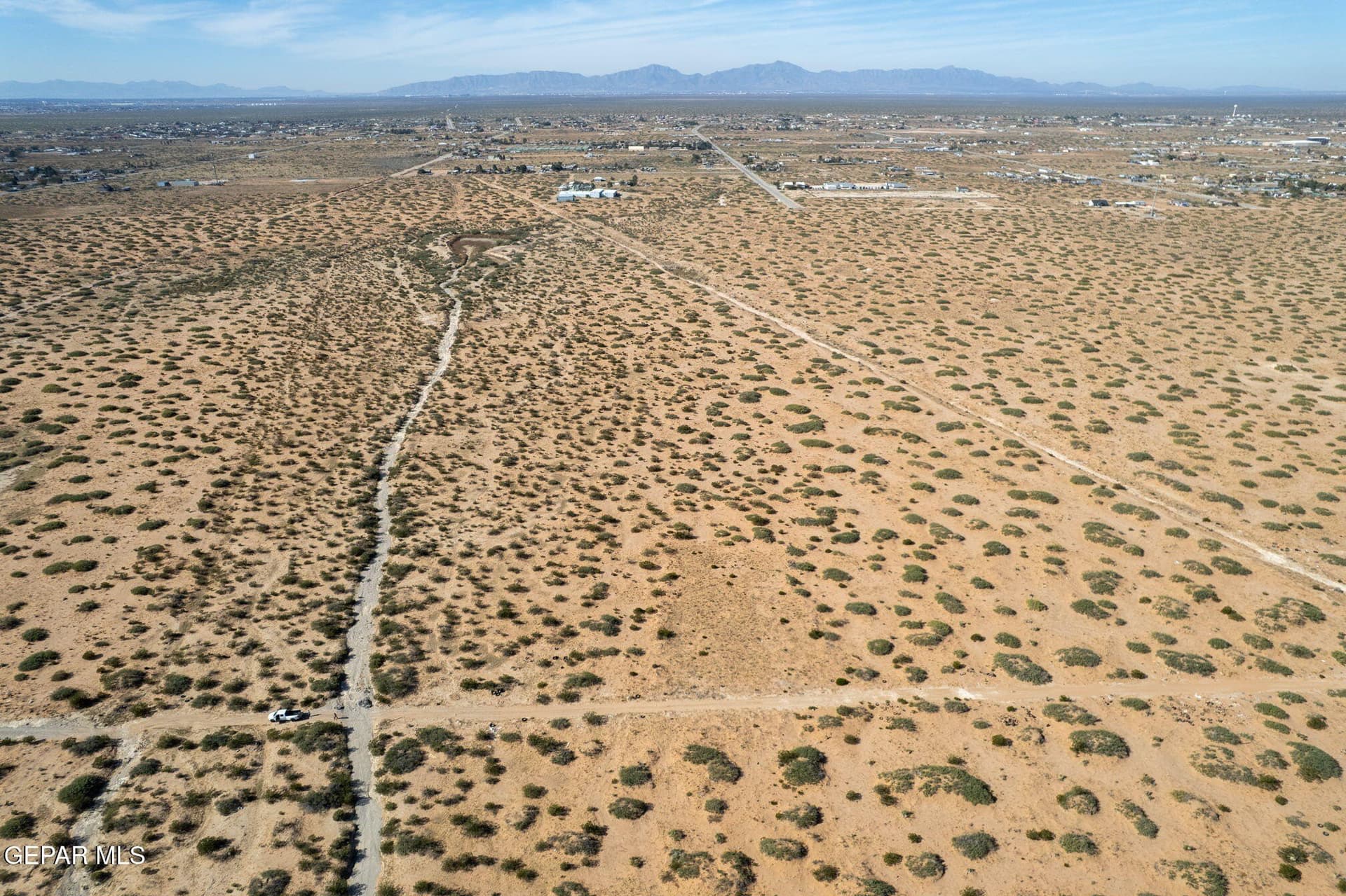 7.4 acres in El Paso County gallery image 4
