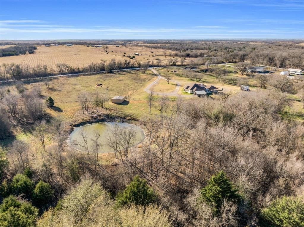 13 acres in Navarro County gallery image 3