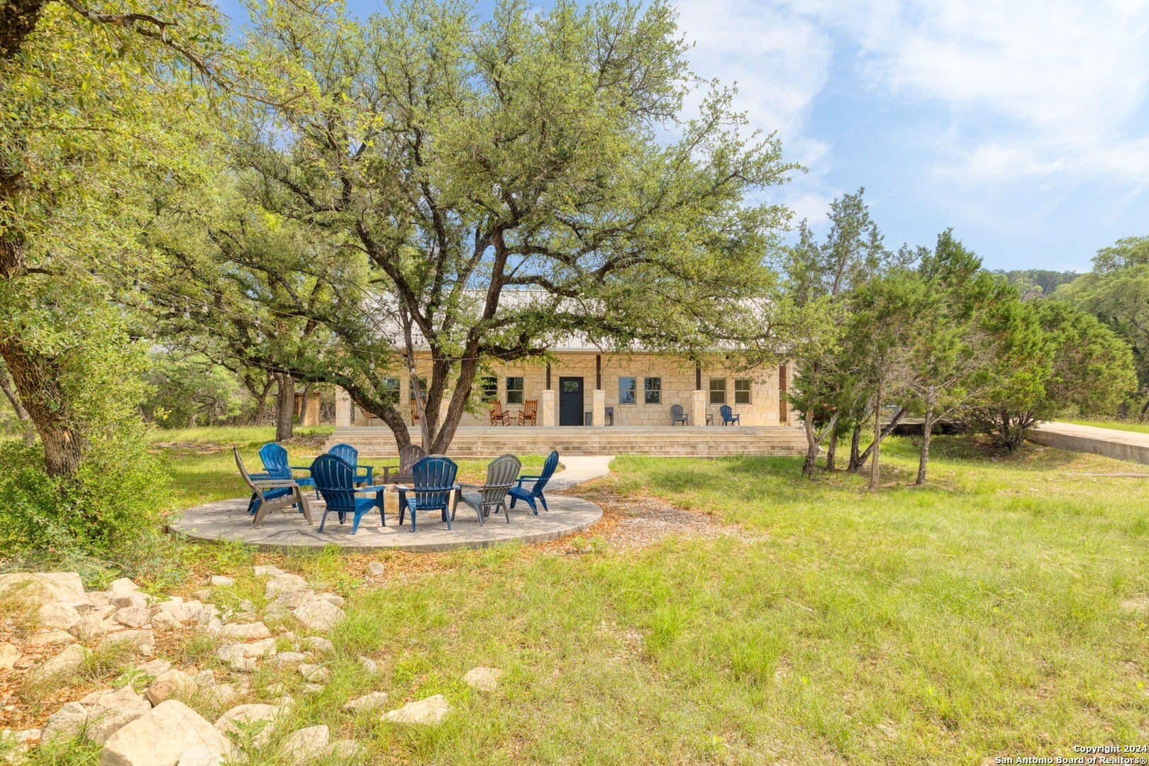 11.2 acres in Uvalde County
