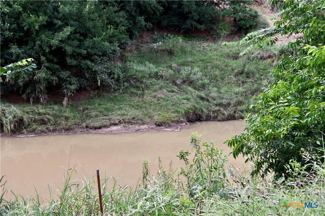 76.6 acres in San Saba County - photo 9