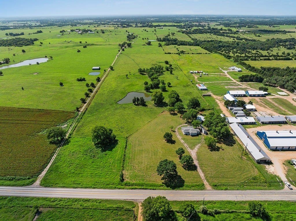 24.59 acres in Fayette County - photo 14