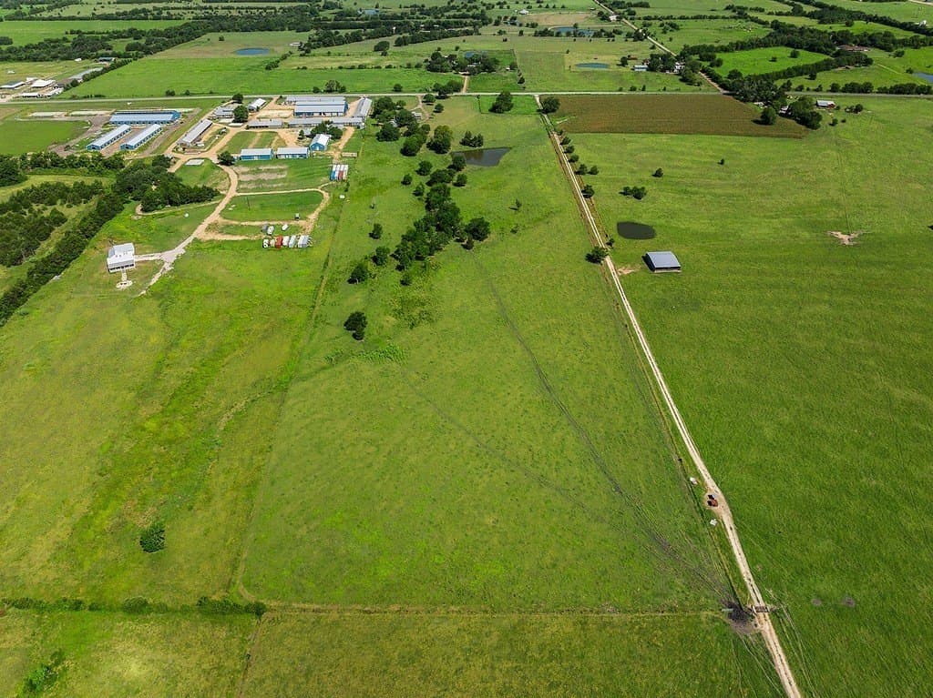 24.59 acres in Fayette County - photo 11