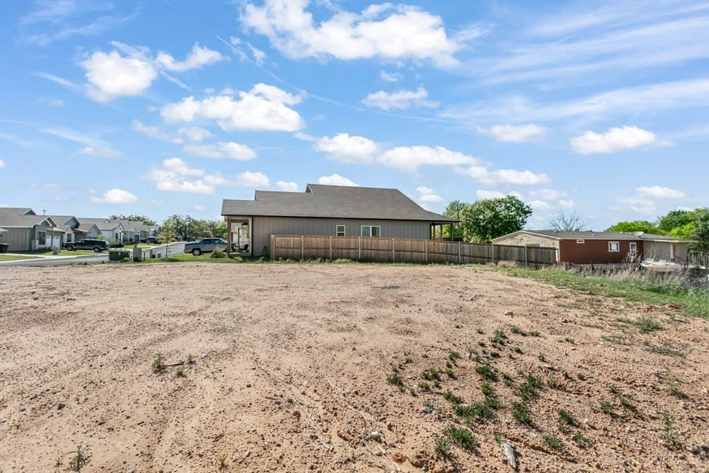 0.25 acres in Gillespie County featured view