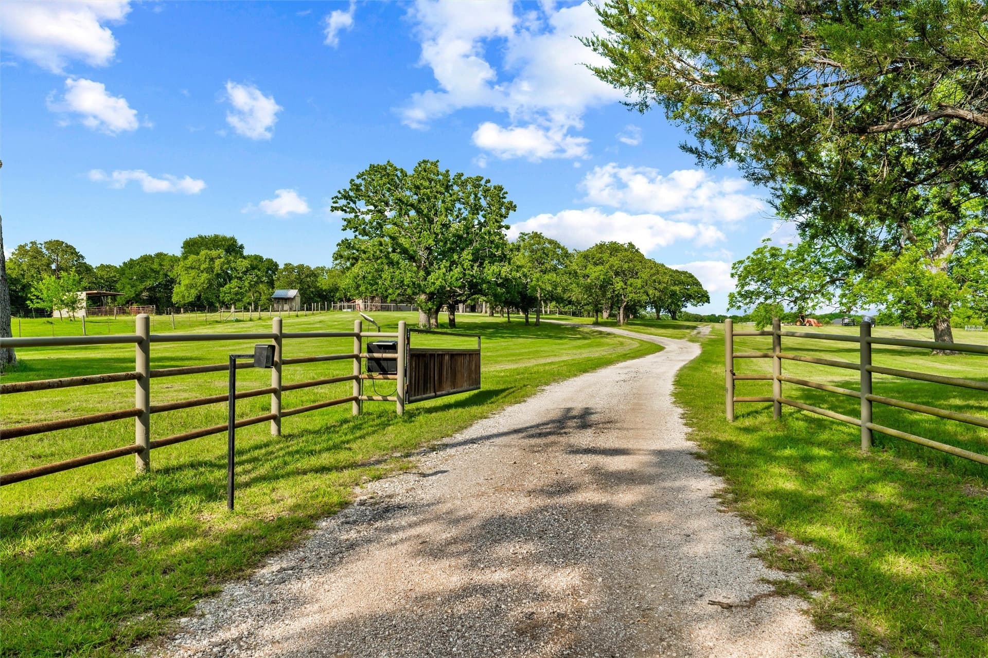 23.38 acres in Johnson County - photo 8