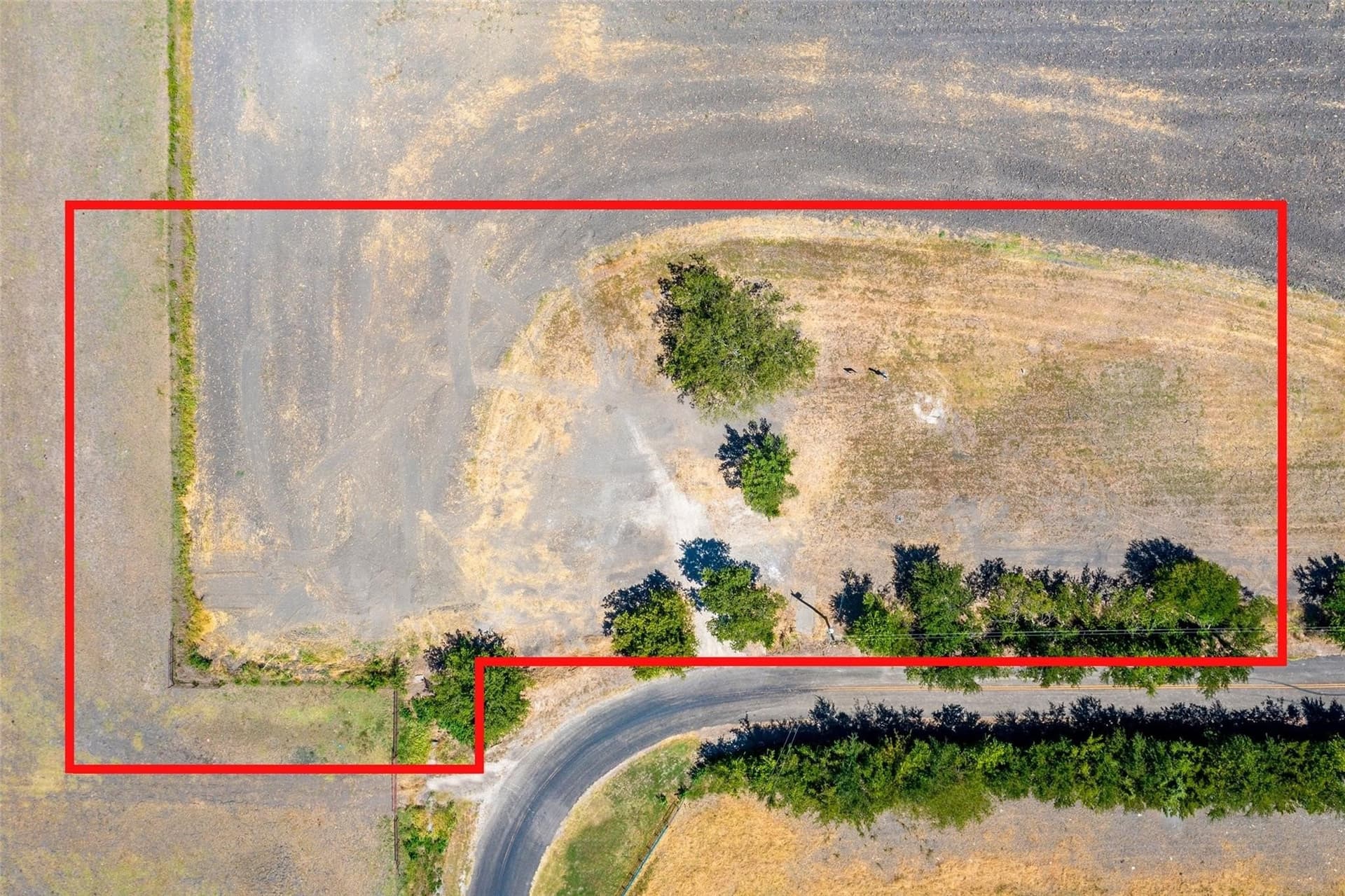 1.4 acres in Collin County gallery image 3