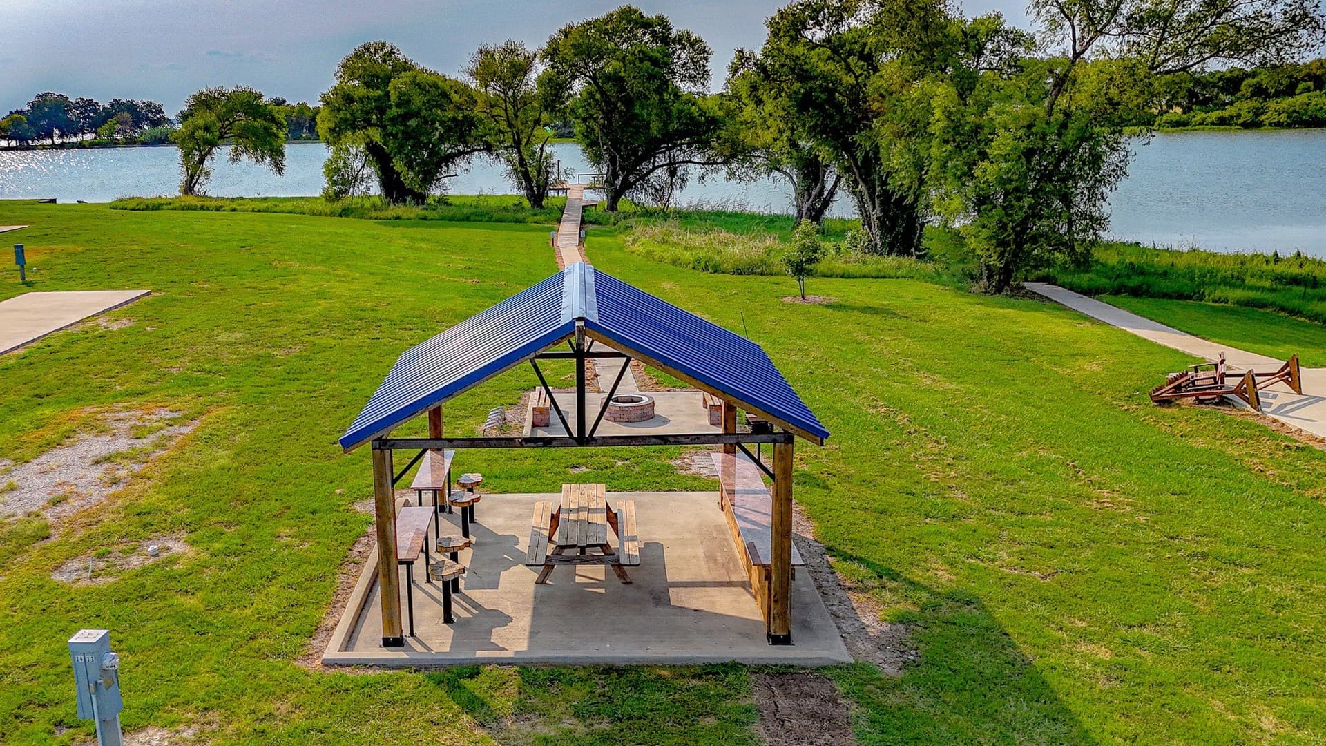 0.21 acres in Navarro County - photo 4