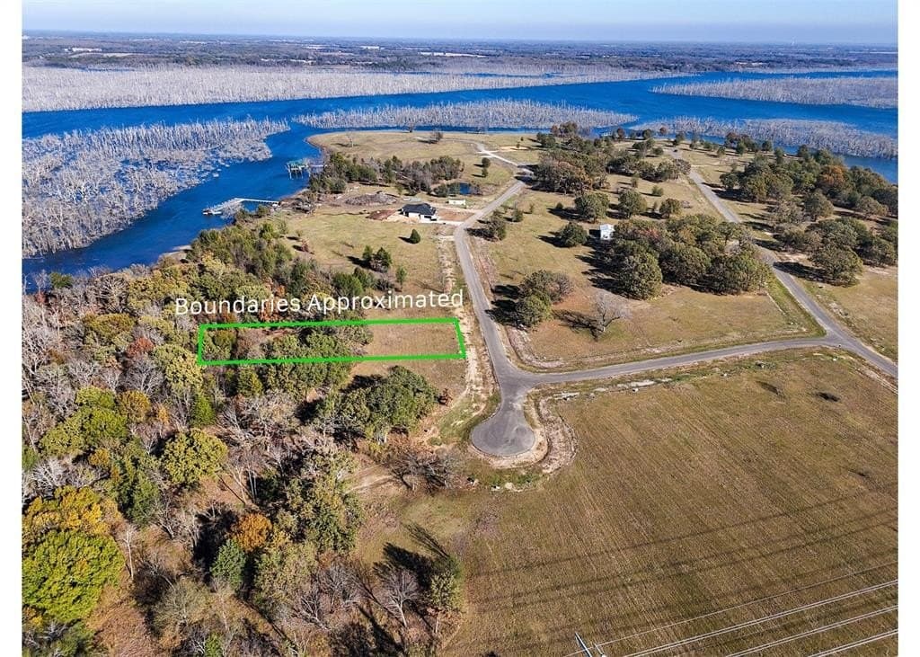 1.01 acres in Fannin County gallery image 2