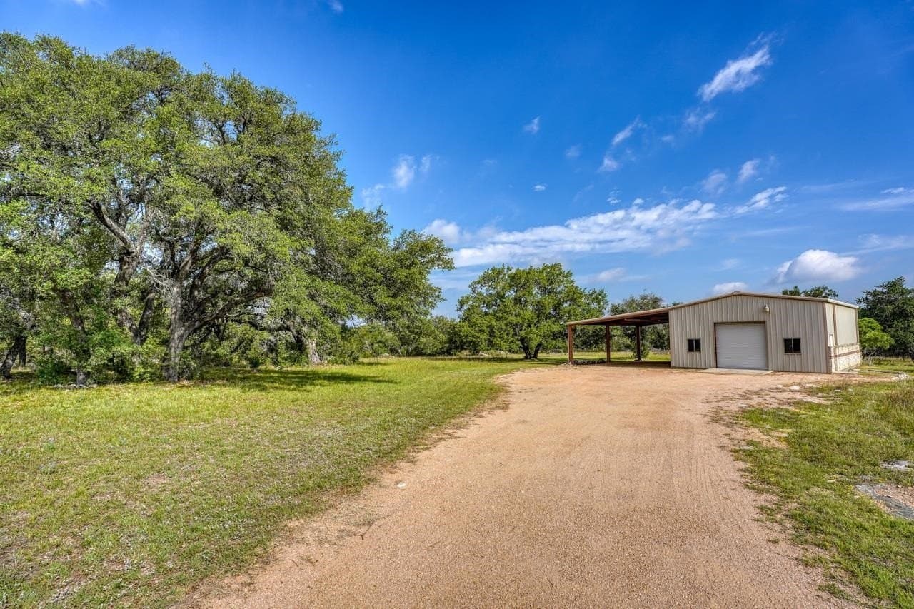 10 acres in Burnet County - photo 20