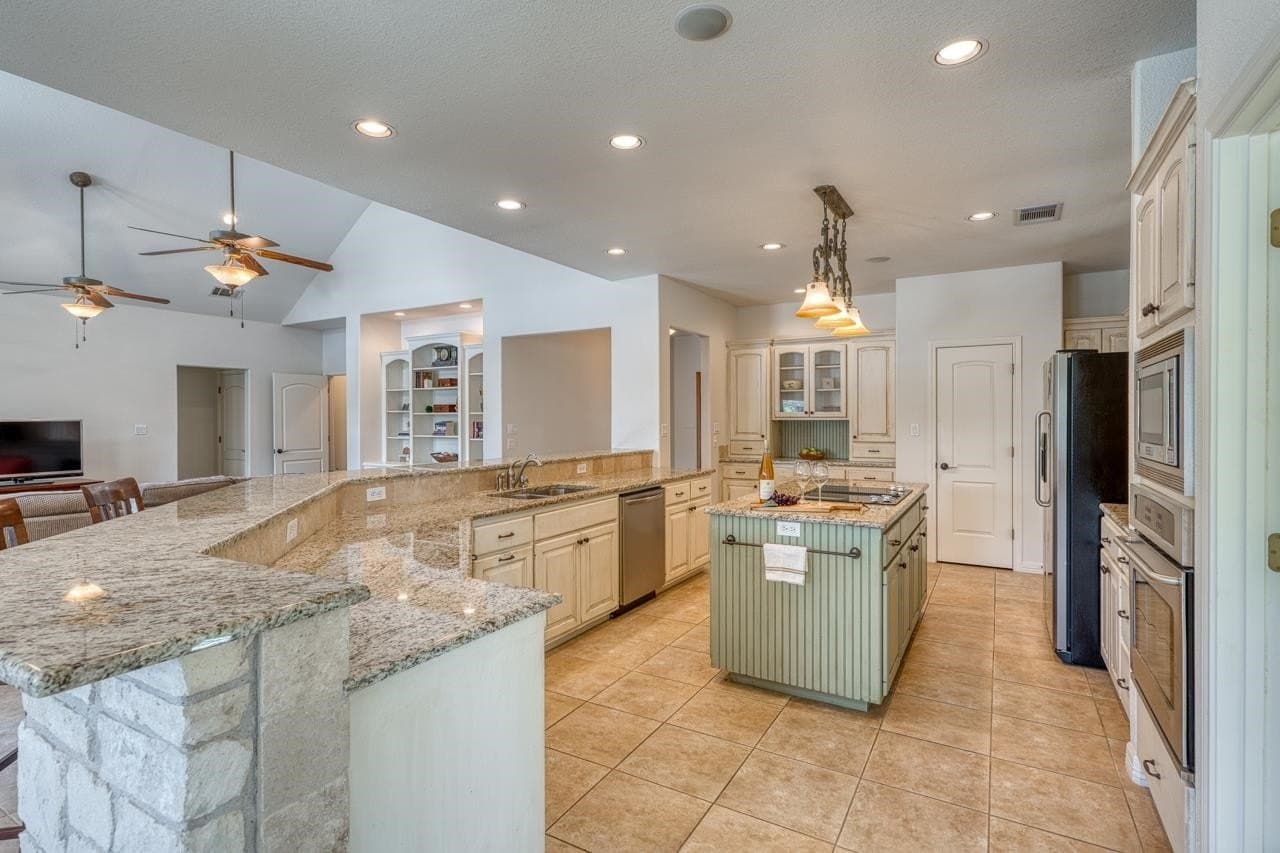 10 acres in Burnet County - photo 8