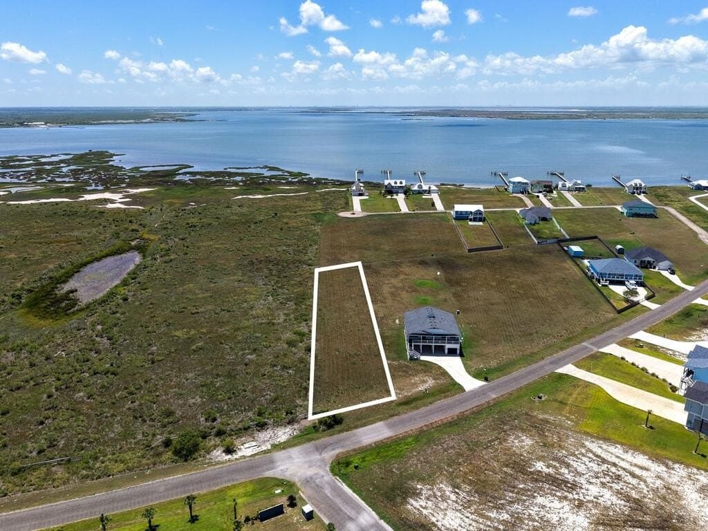0.8 acres in Texas County - photo 8