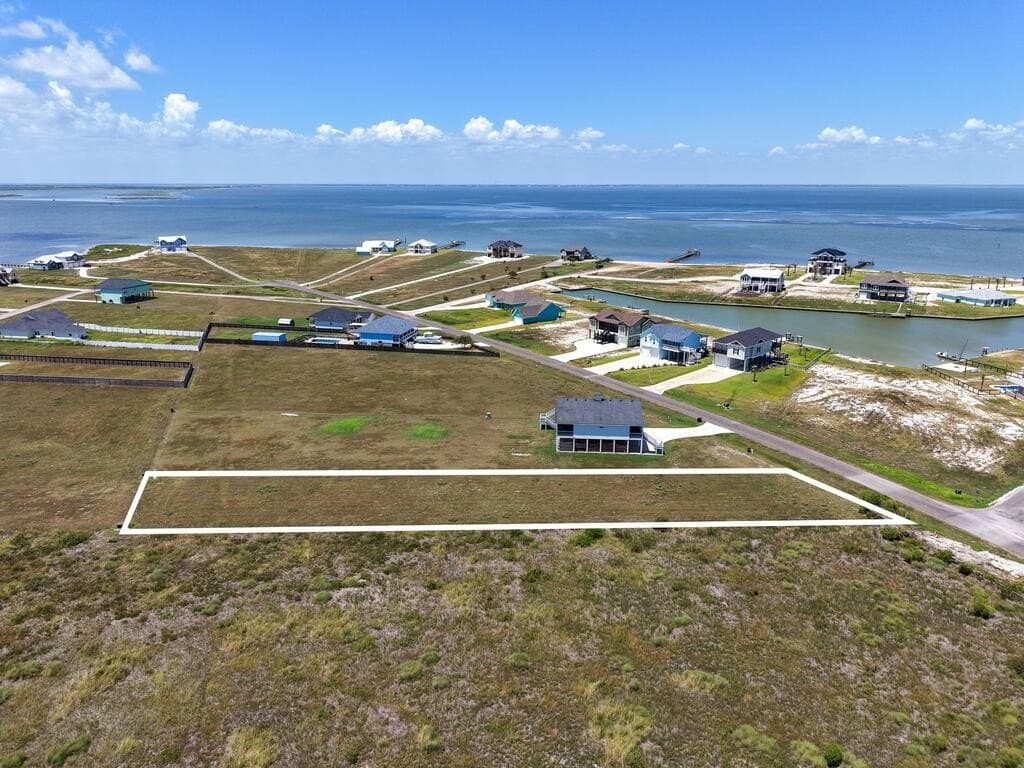 0.8 acres in Texas County - photo 5