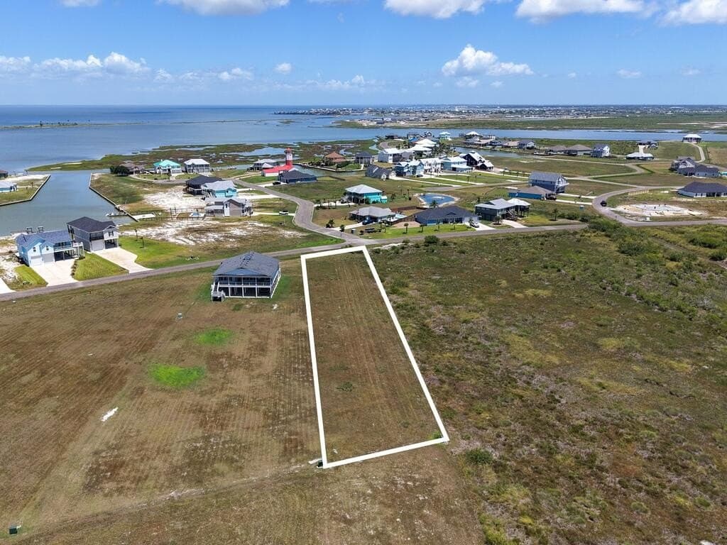 0.8 acres in Texas County - photo 6
