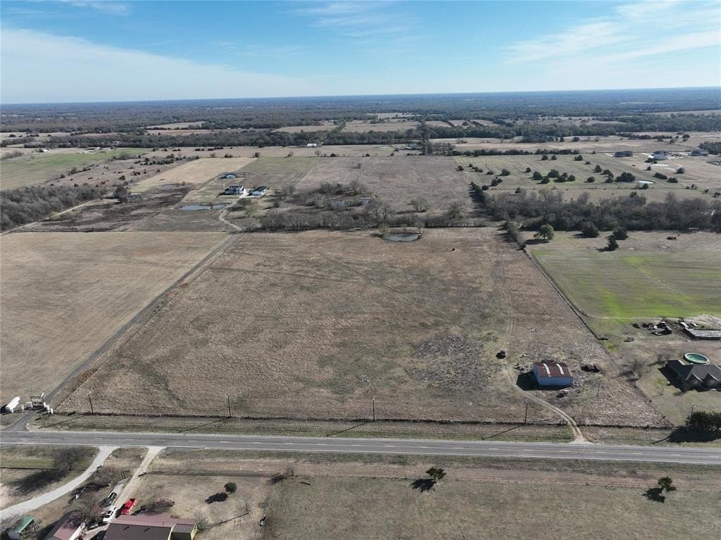 12.75 acres in Hunt County gallery image 2