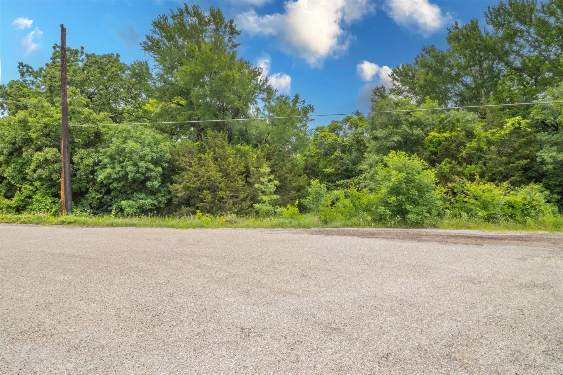 0.58 acres in Hood County gallery image 4