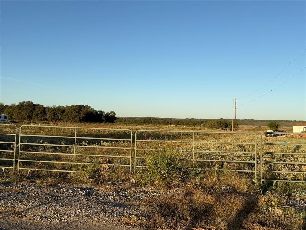 9.94 acres in Parker County gallery image 3