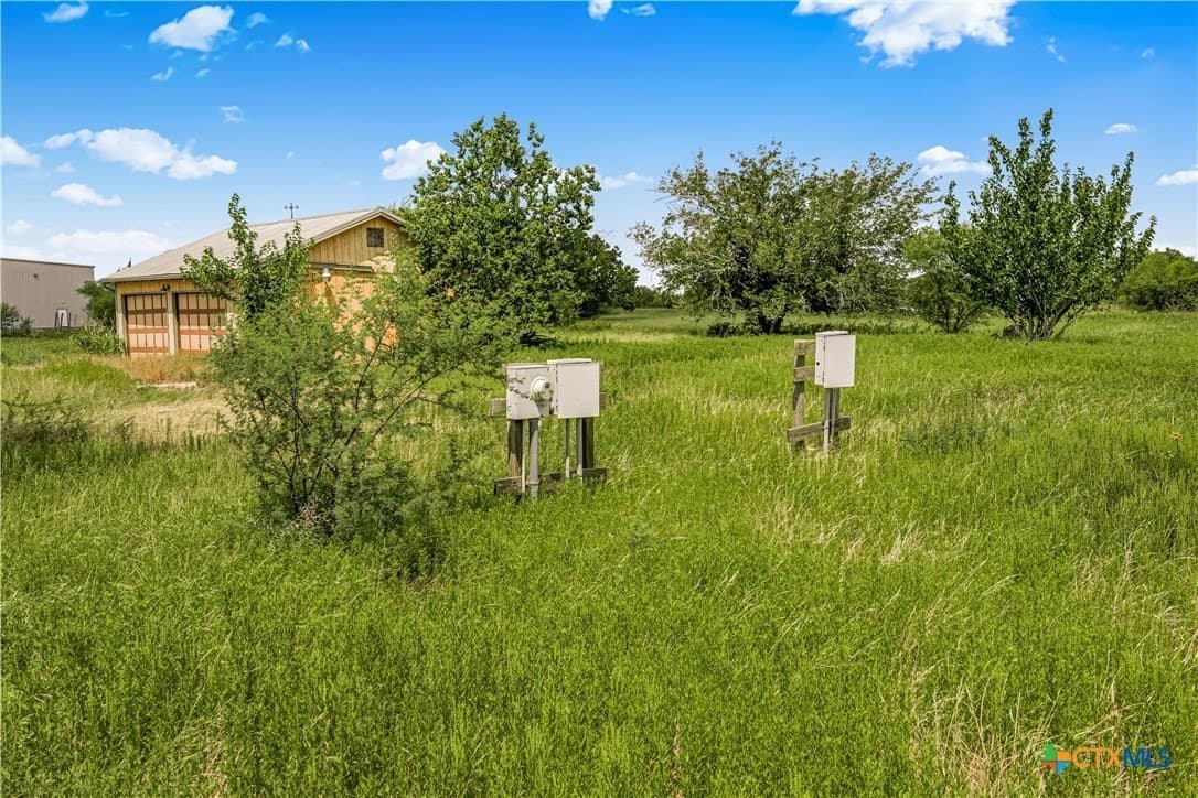 16.34 acres in Victoria County - photo 19